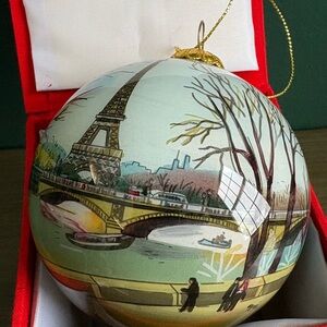 Paris, Eiffel Tower, ornament